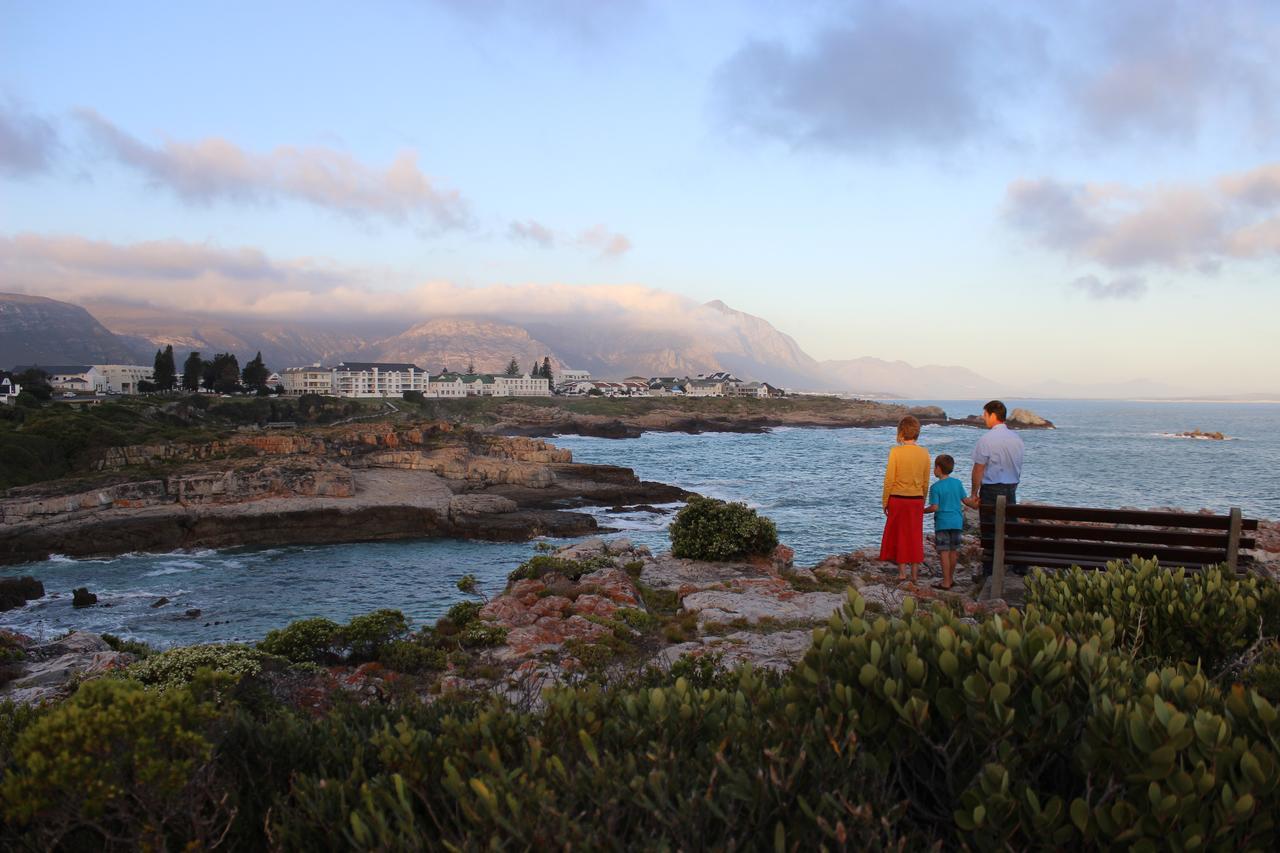 Smuts Ave. Guest Rooms Hermanus Ngoại thất bức ảnh